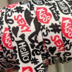 Elástico Estampado Hello Sexy